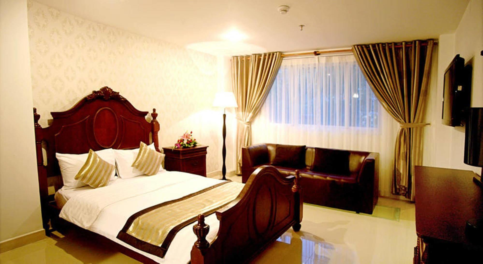 New Sunny Hotel Ho Chi Minh City Exterior photo